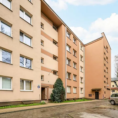 Apartment Beautiful With Balcony For 6 People In Cracow By Renters Krakow