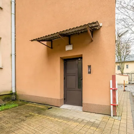 Beautiful With Balcony For 6 People In Cracow By Renters