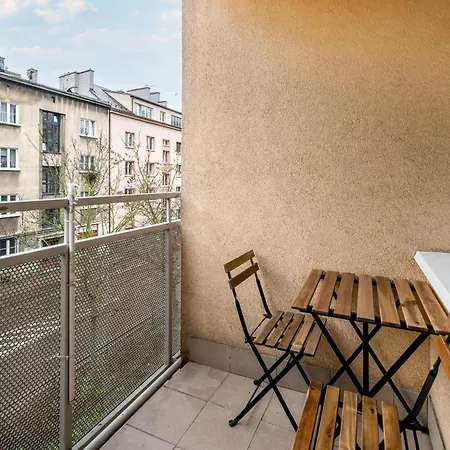Apartment Beautiful With Balcony For 6 People In Cracow By Renters Krakow